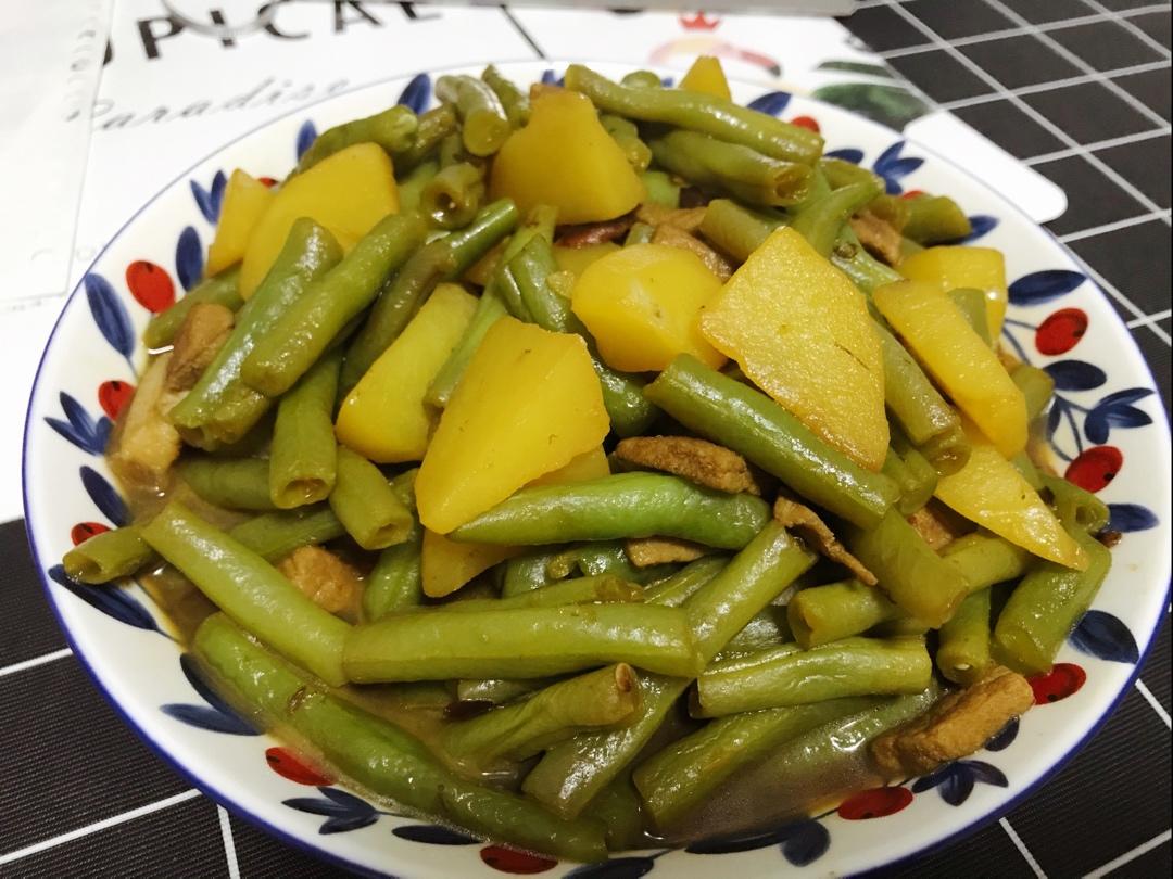 土豆炖豆角