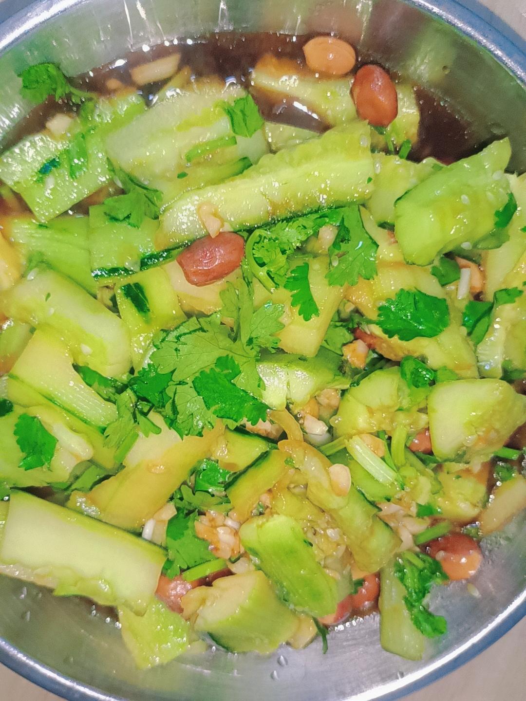 3分钟一道冷菜——拍黄瓜