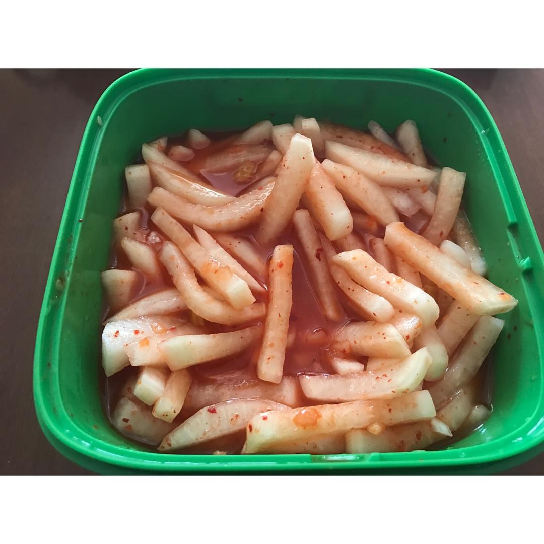 酸甜脆爽腌萝卜