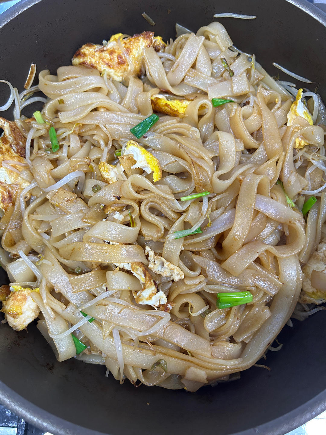 鸡蛋炒河粉