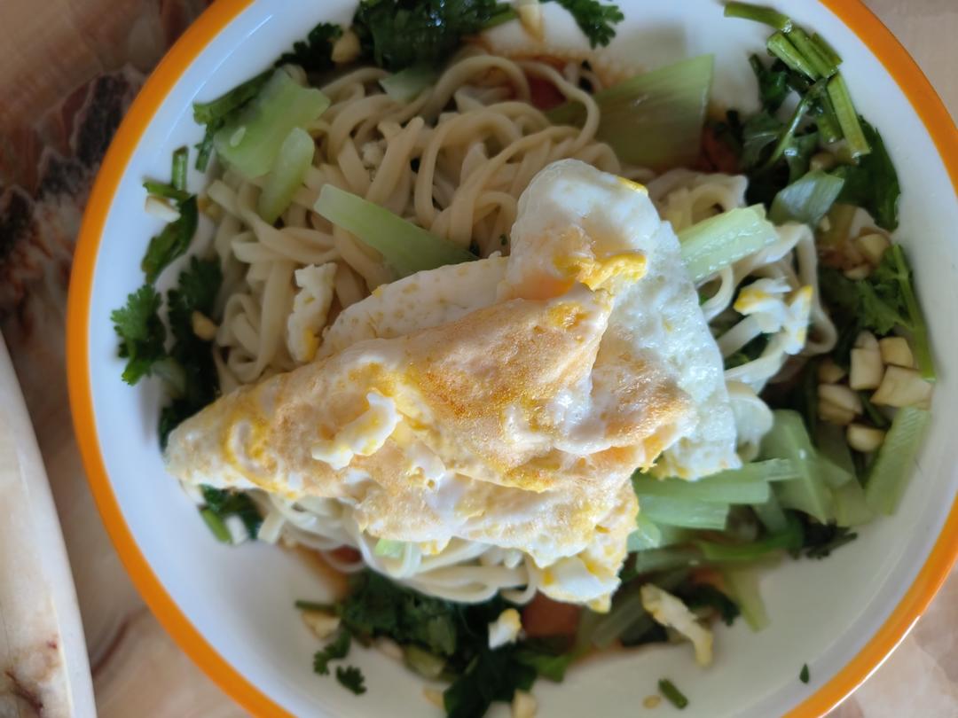 姥姥的爽口凉面！（干拌挂面）