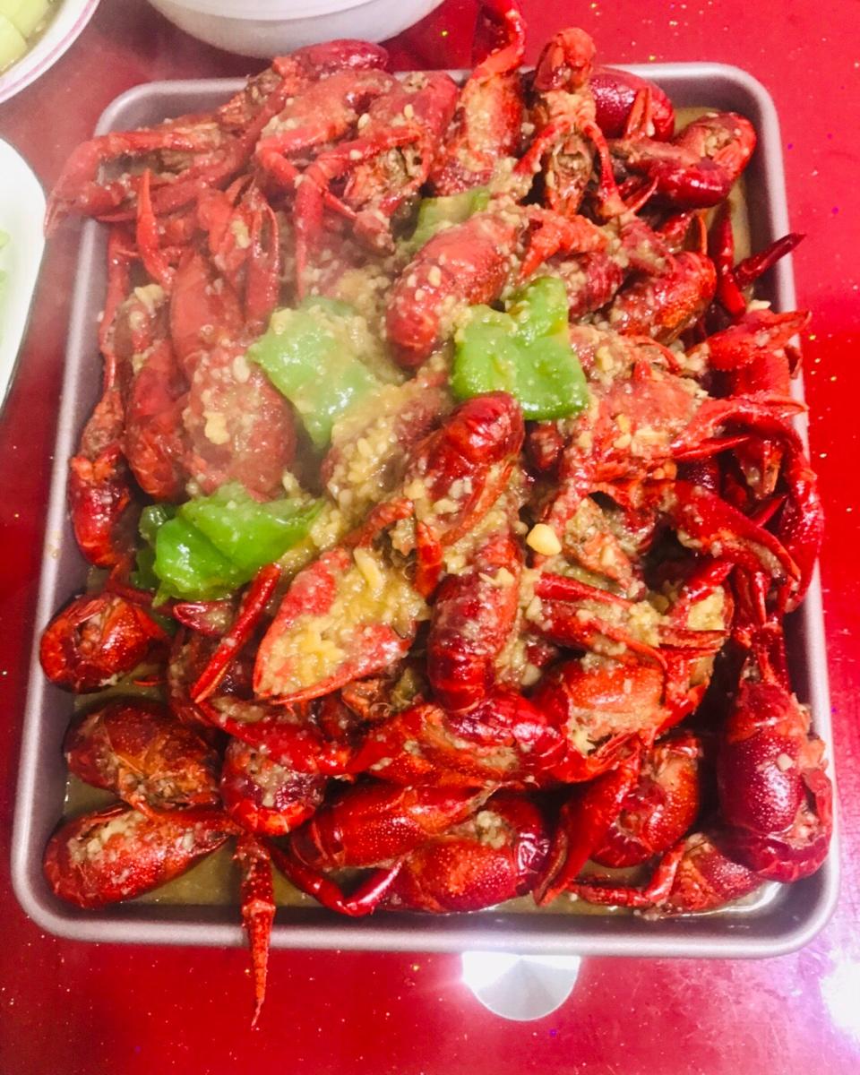 蒜泥龙虾