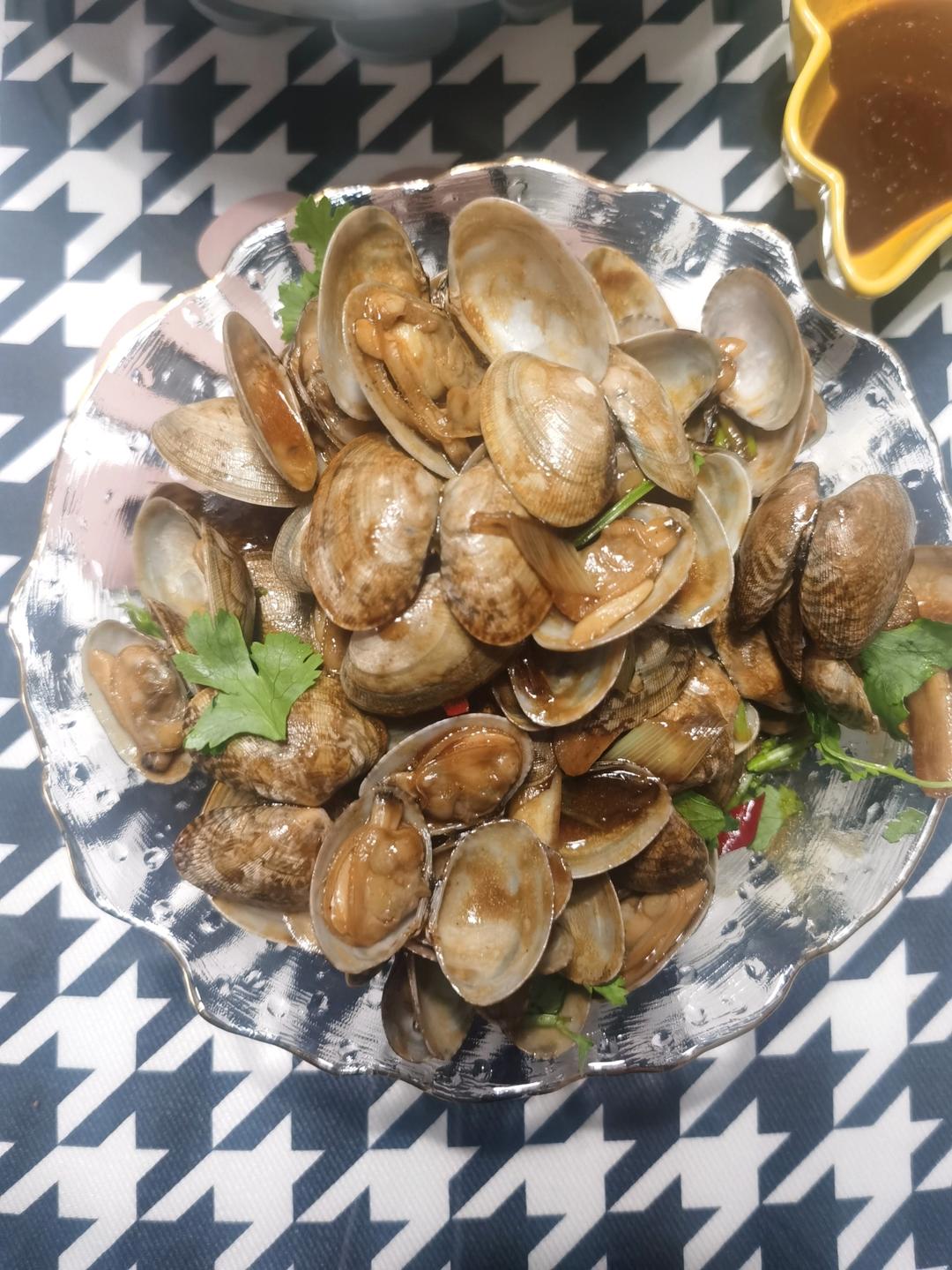 5分钟快手菜❗️秒杀路边摊爆炒花甲～好吃到爆