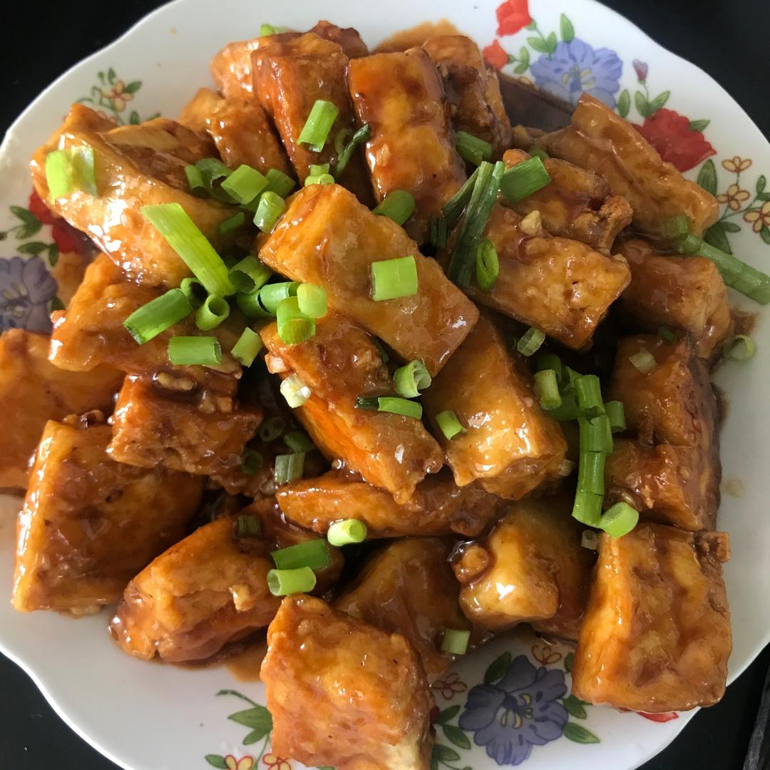 外酥里嫩【烧汁豆腐】吸饱汤汁