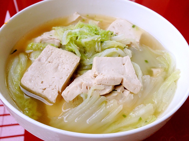 白菜豆腐汤