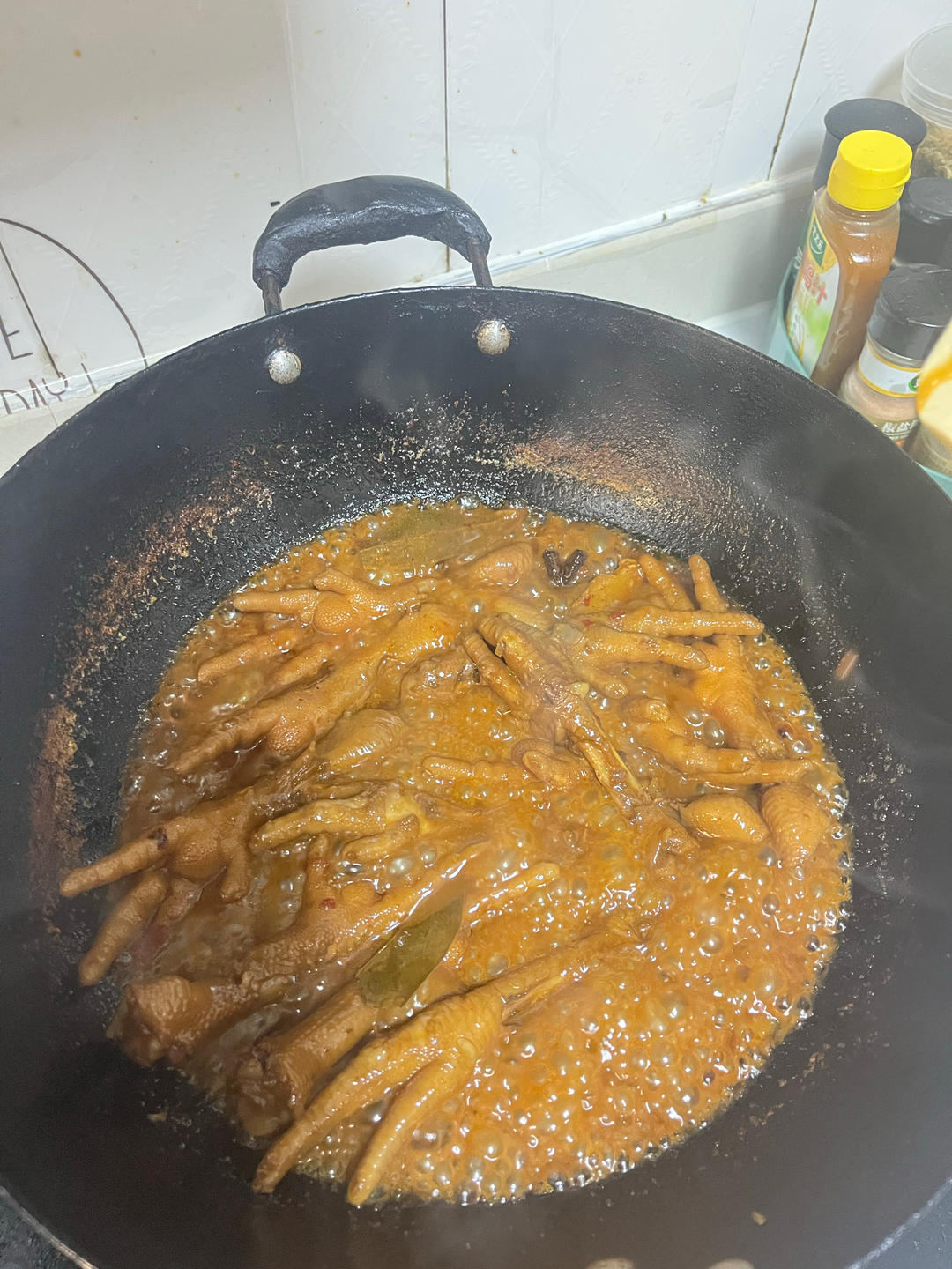 学会这道鸡爪煲就再也不用去胖哥俩排队了