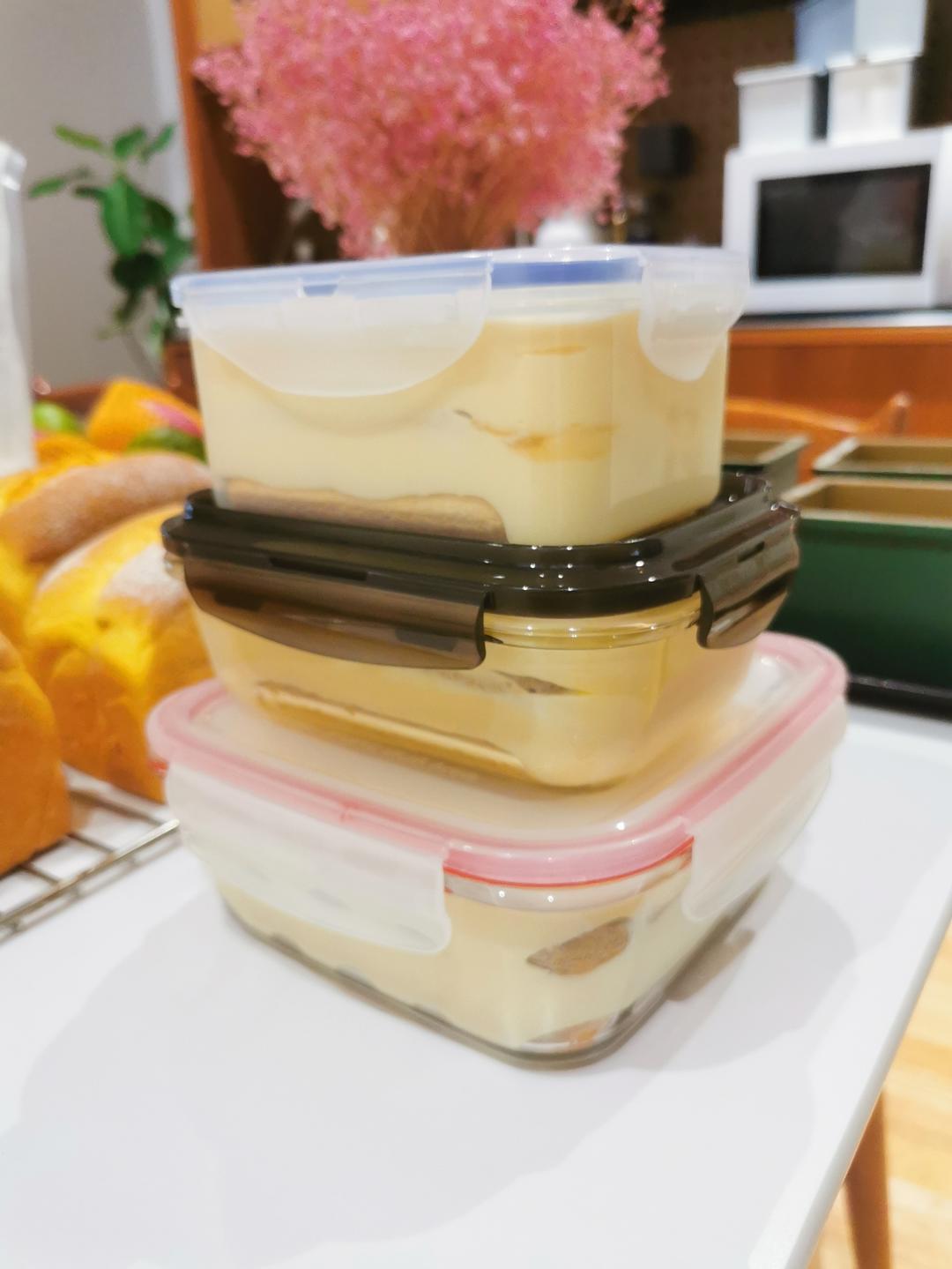 在欧洲学会的经典版提拉米苏