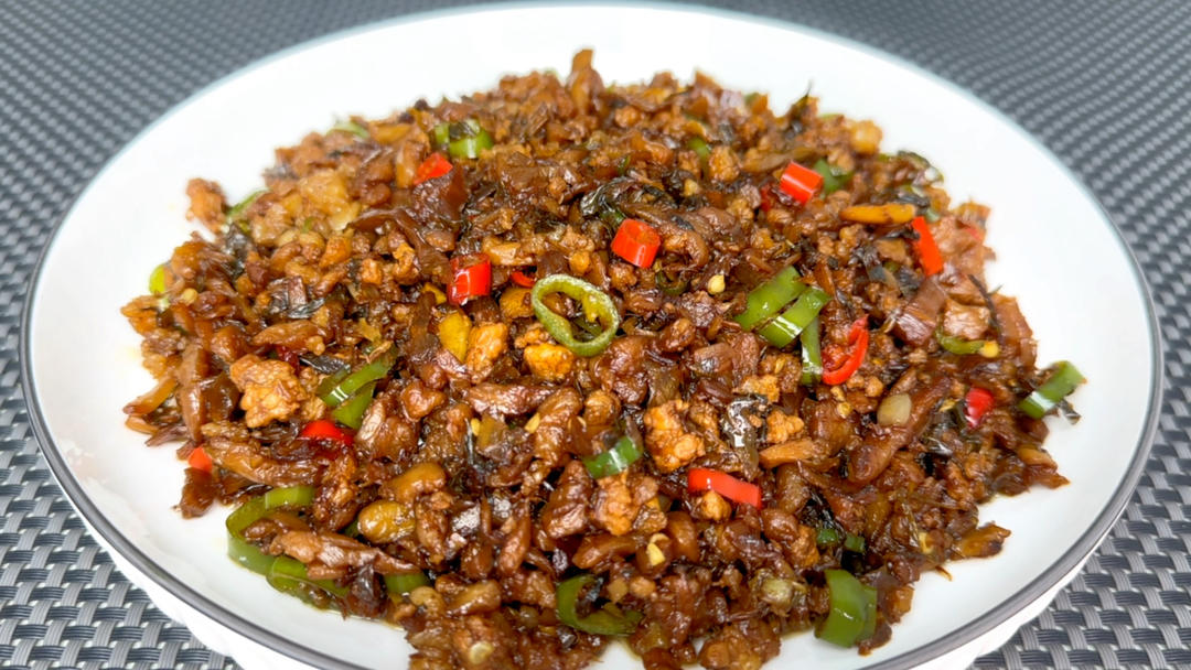 外婆菜炒肉末