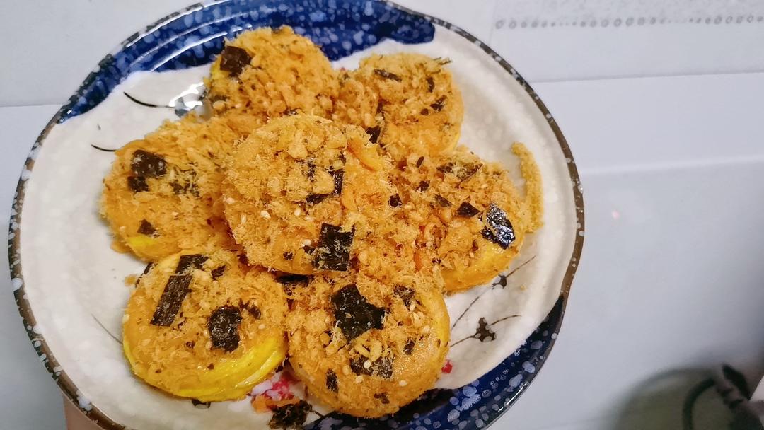 朋友都说比鲍师傅好吃的海苔肉松小贝