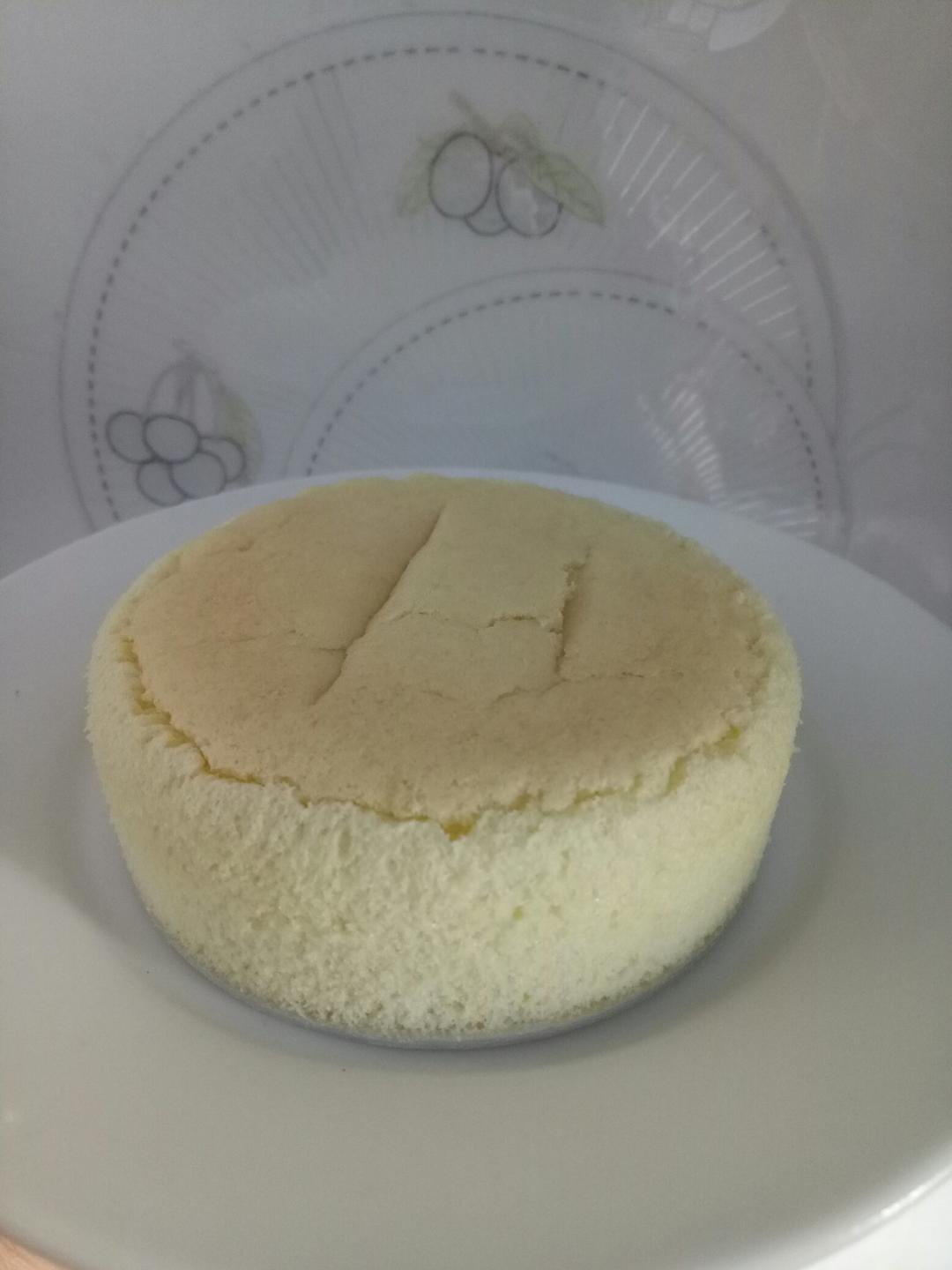 4寸原味戚风蛋糕