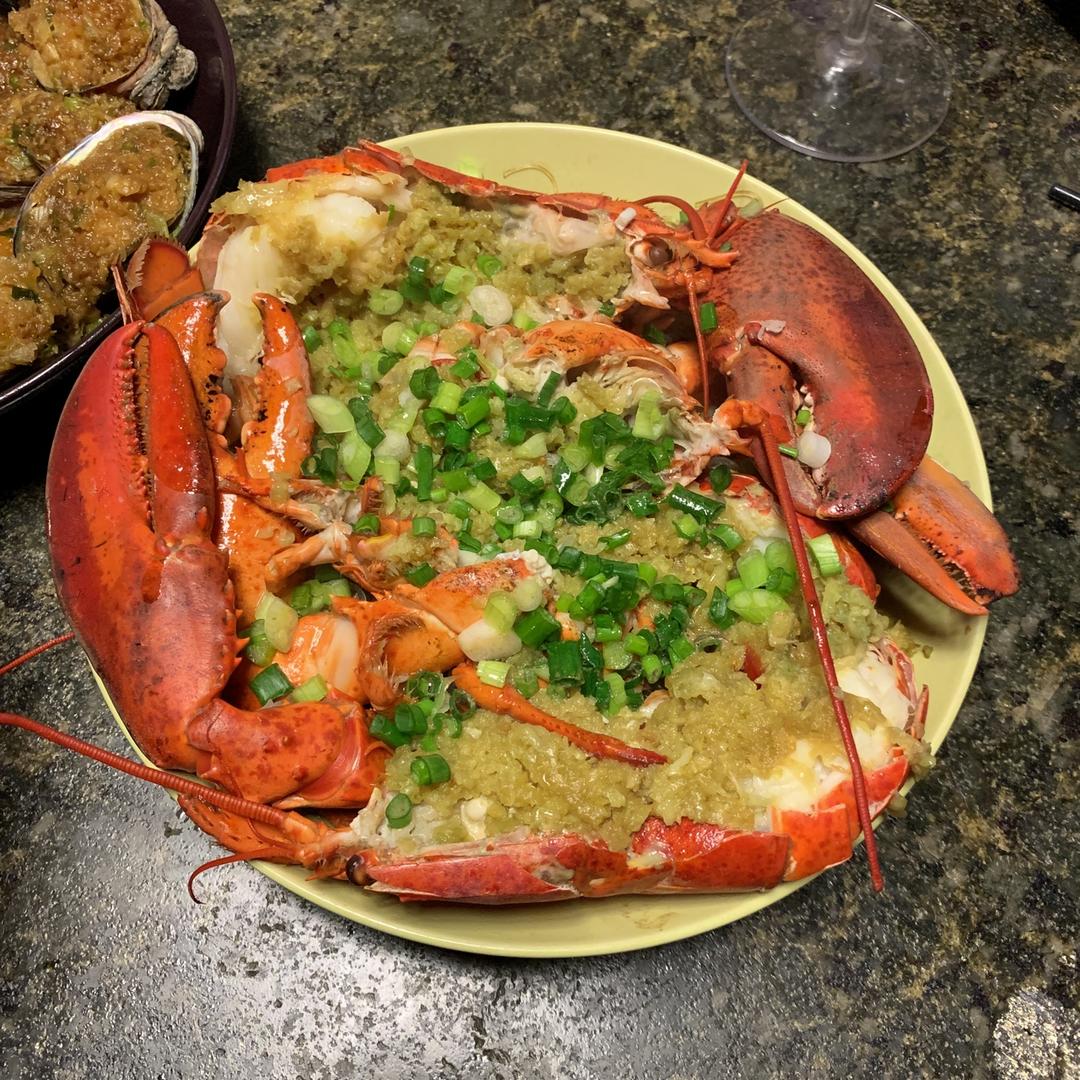 蒜蓉蒸波士顿龙虾