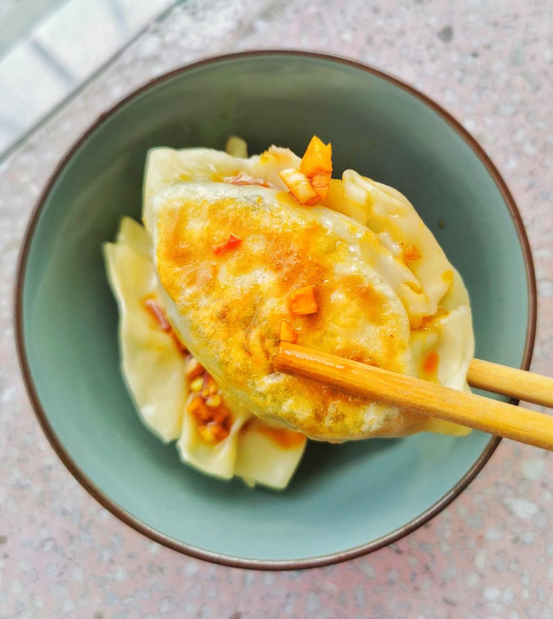 一饭一食一世界