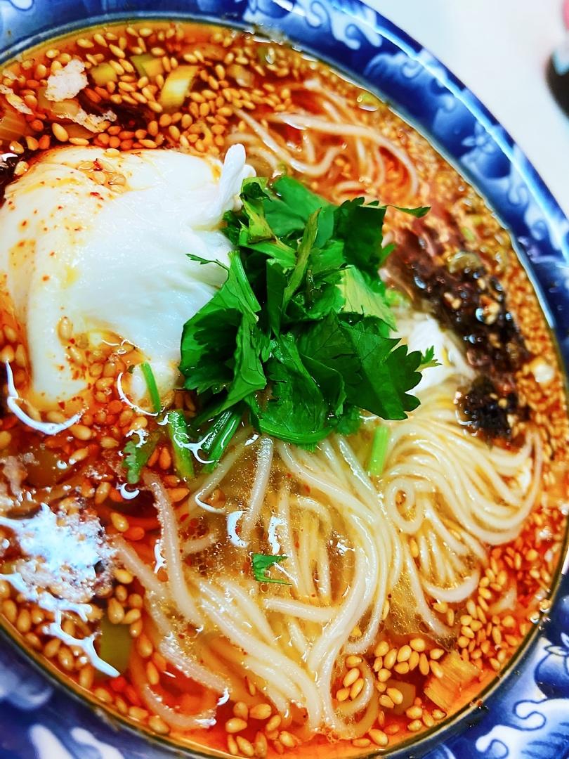 酸汤面