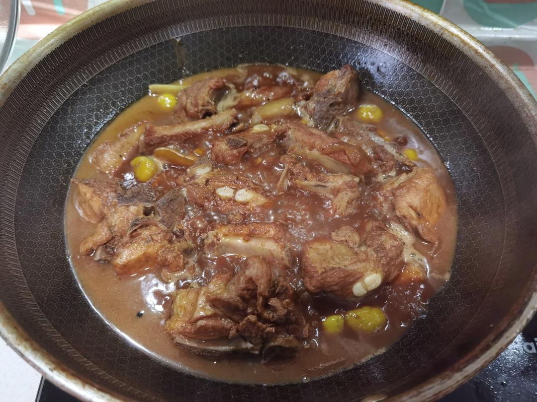 板栗烧排骨