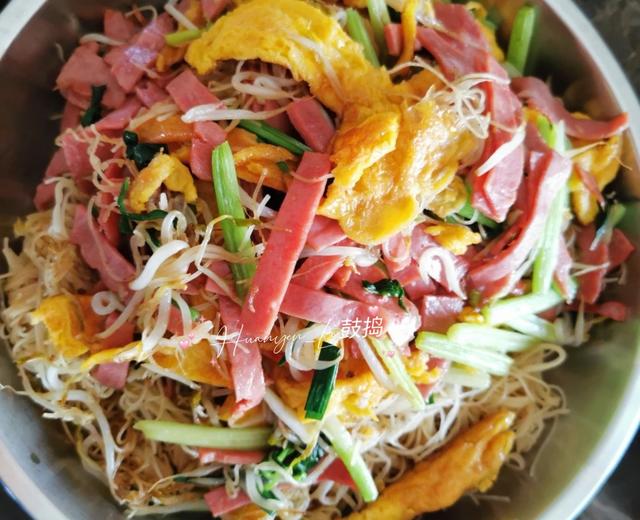 中式-三丝炒糙米粉的做法