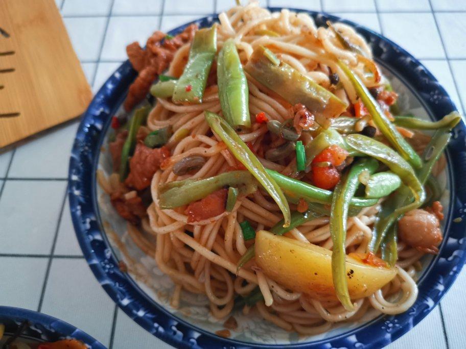 家庭版豆角焖面