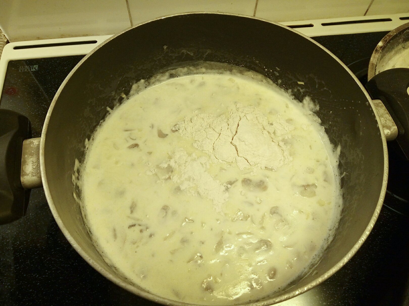 奶油蘑菇汤的做法 步骤12