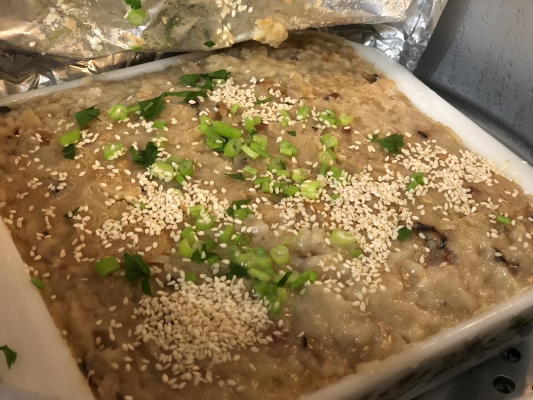 广式点心：腊味瑶柱萝卜糕