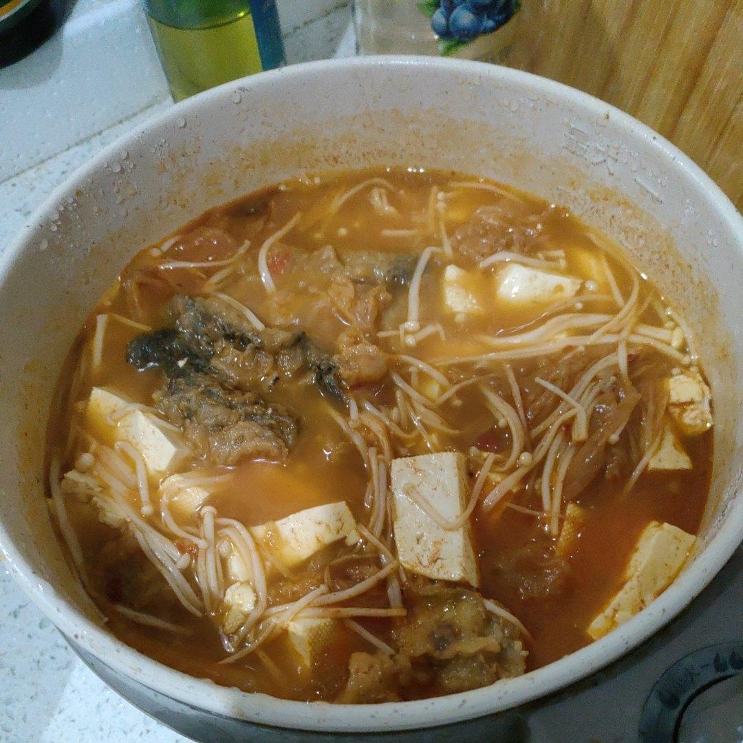 辣白菜豆腐汤