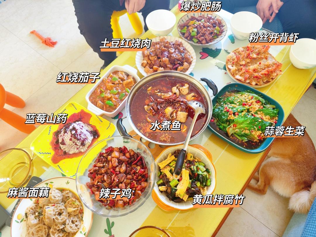 凉拌（腐竹木耳黄瓜）