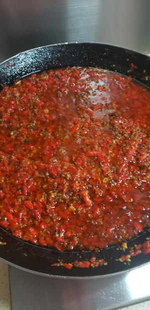 零基础牛肉辣椒酱，拌饭拌面，家里长期必备的酱料的做法 步骤7