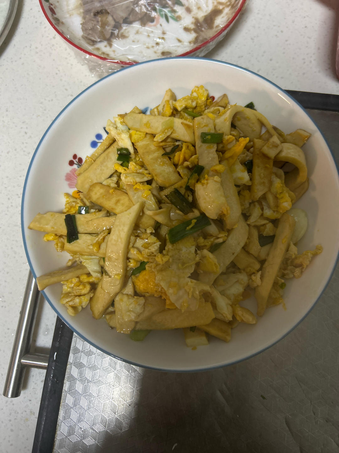 鸡蛋炒香干