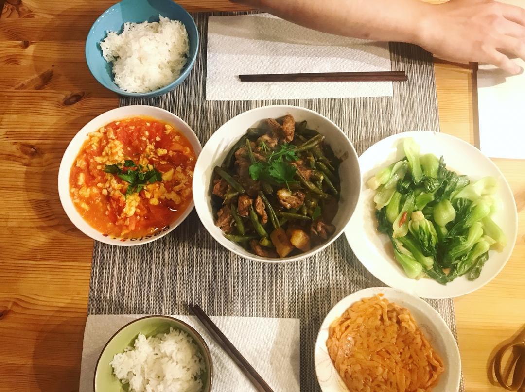 一定要用铁锅做的菜“排骨土豆炖豆角”