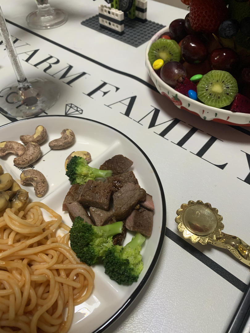 番茄肉酱意大利面