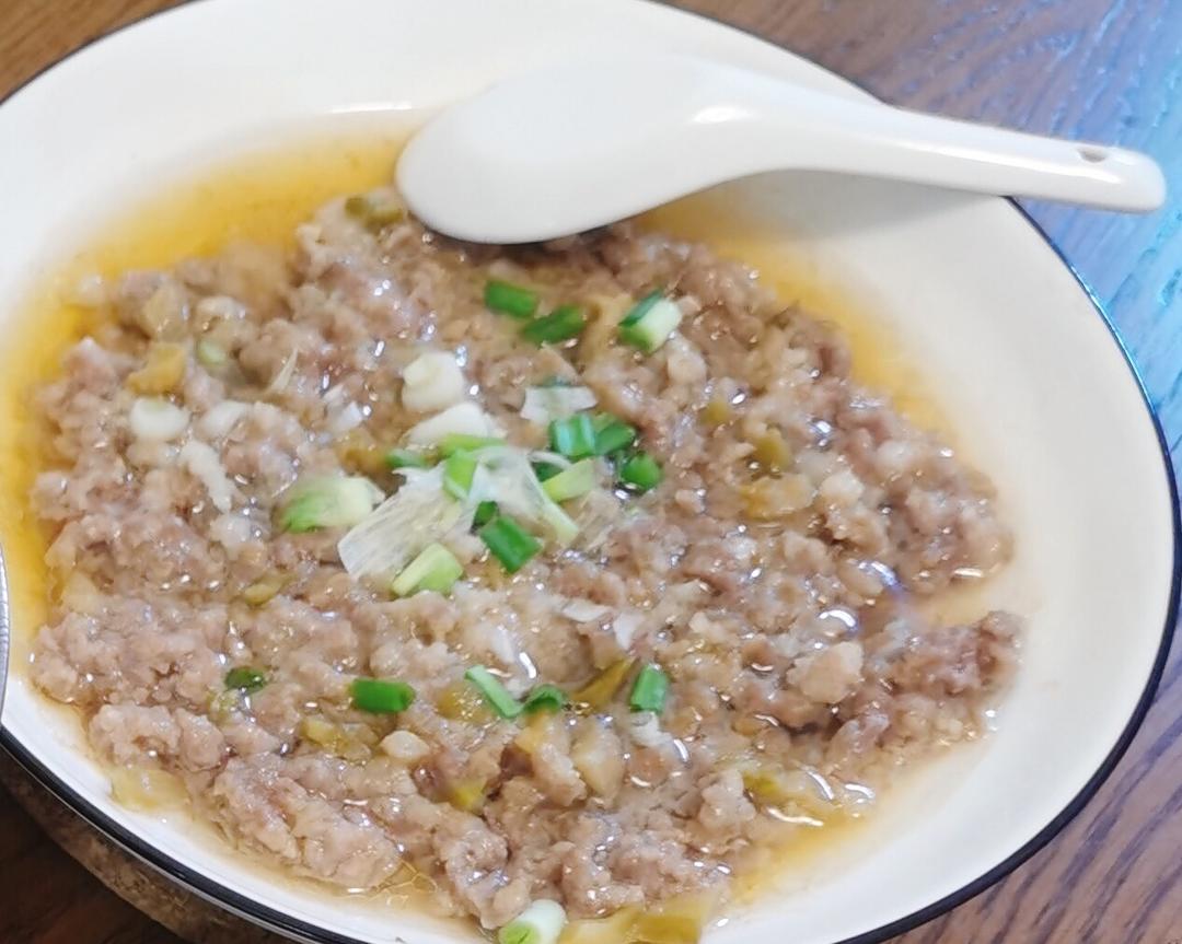 外婆味道：广东榨菜肉饼