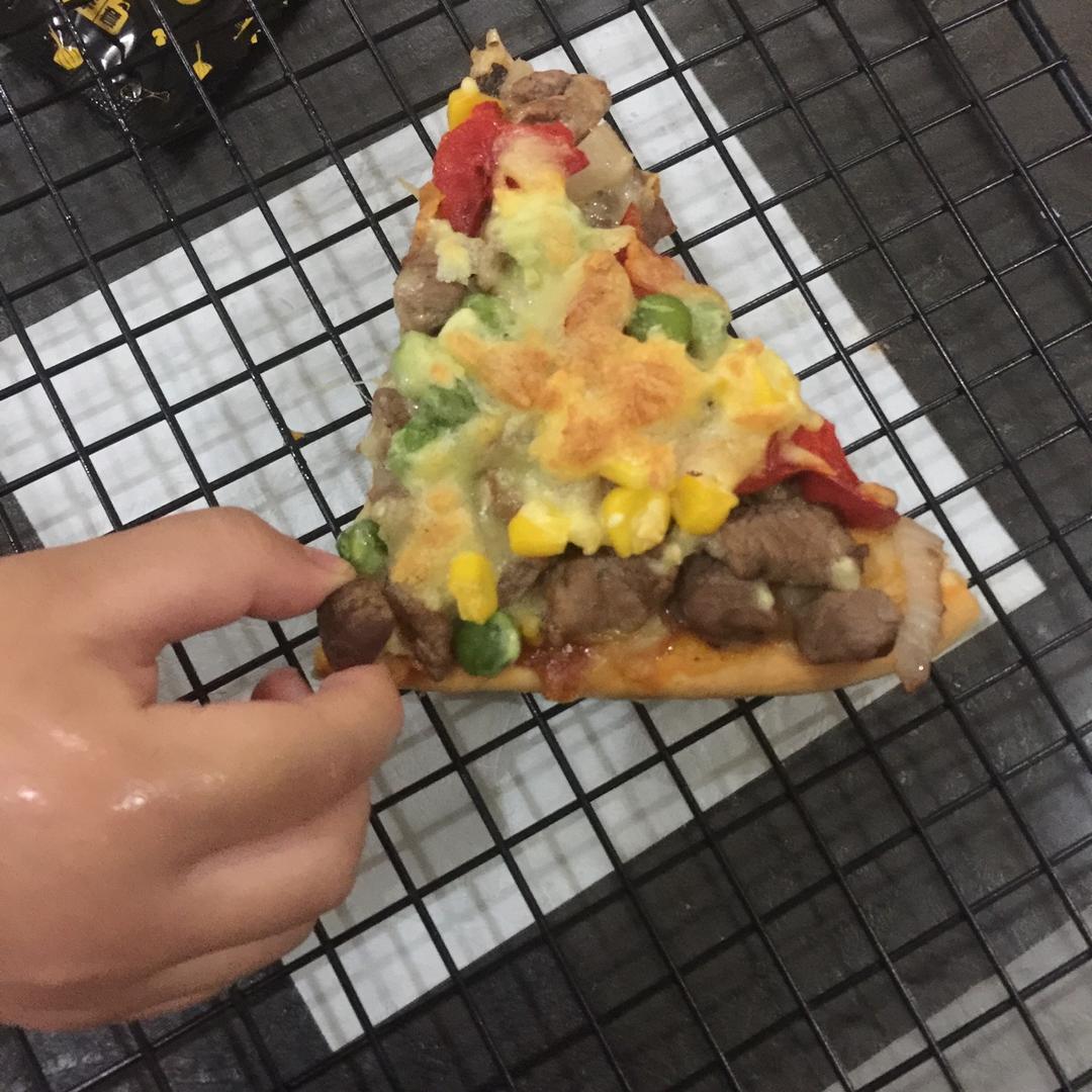 黑椒牛肉厚底披萨