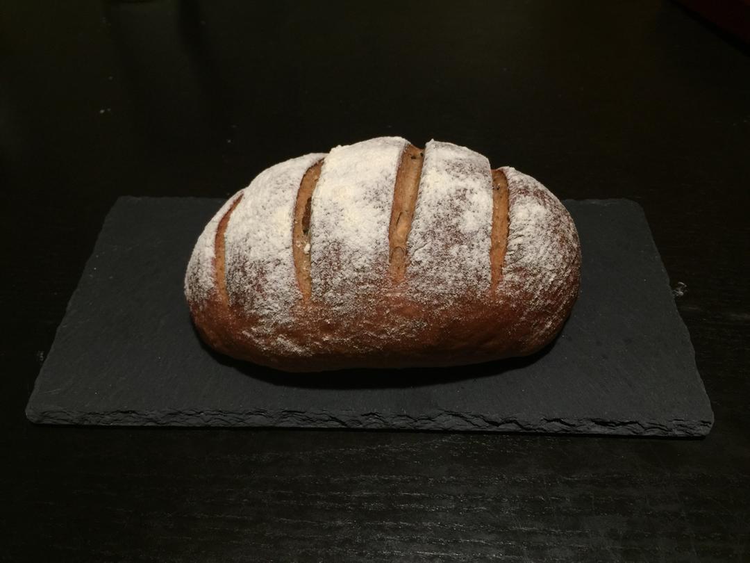 黑麦核桃红糖面包