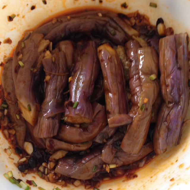 凉拌蒸茄子