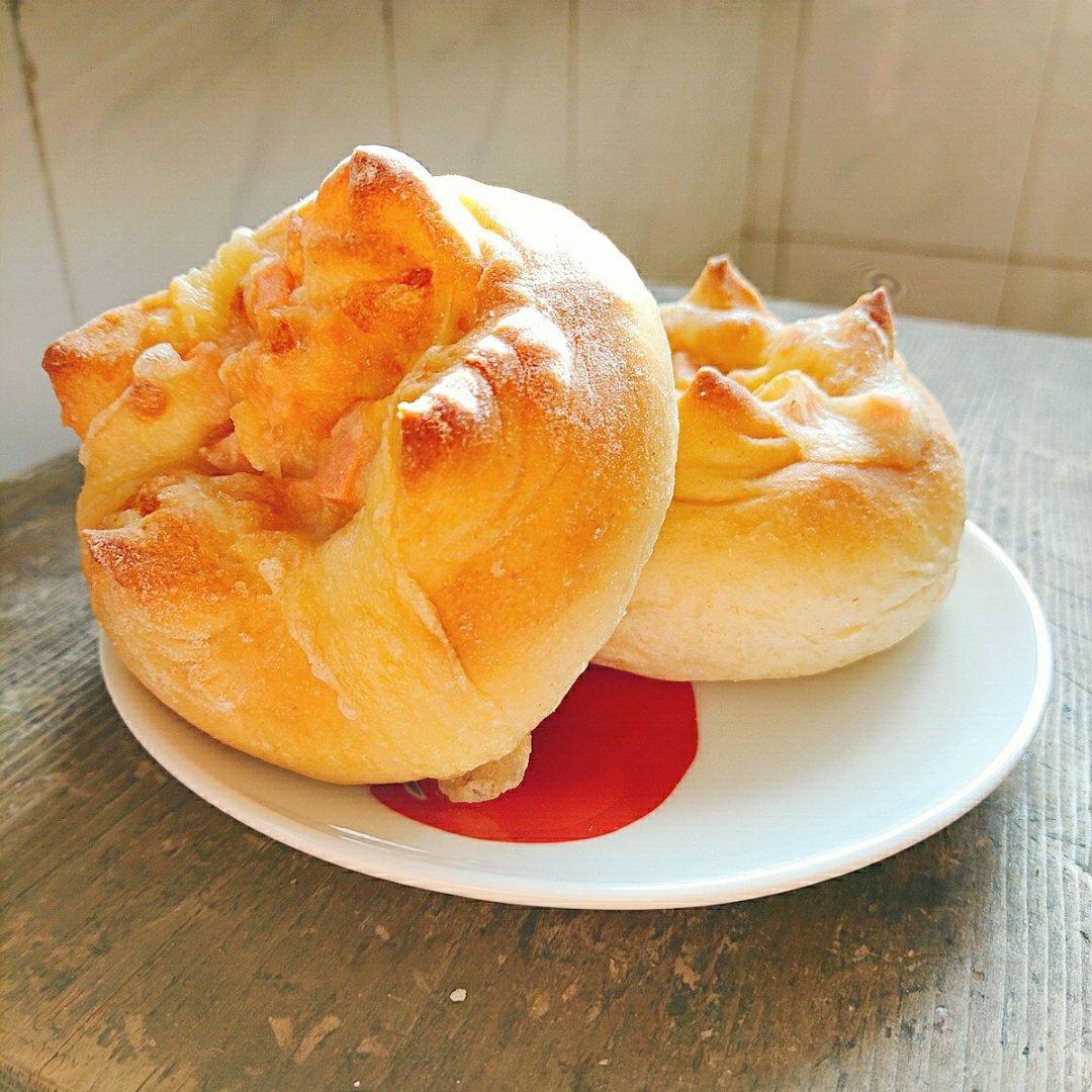 全麦芝士熔岩面包