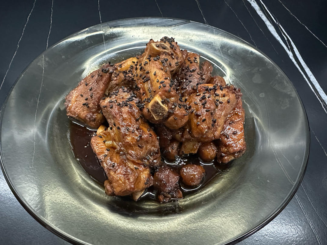 一嘬就脱骨的雪碧话梅小排