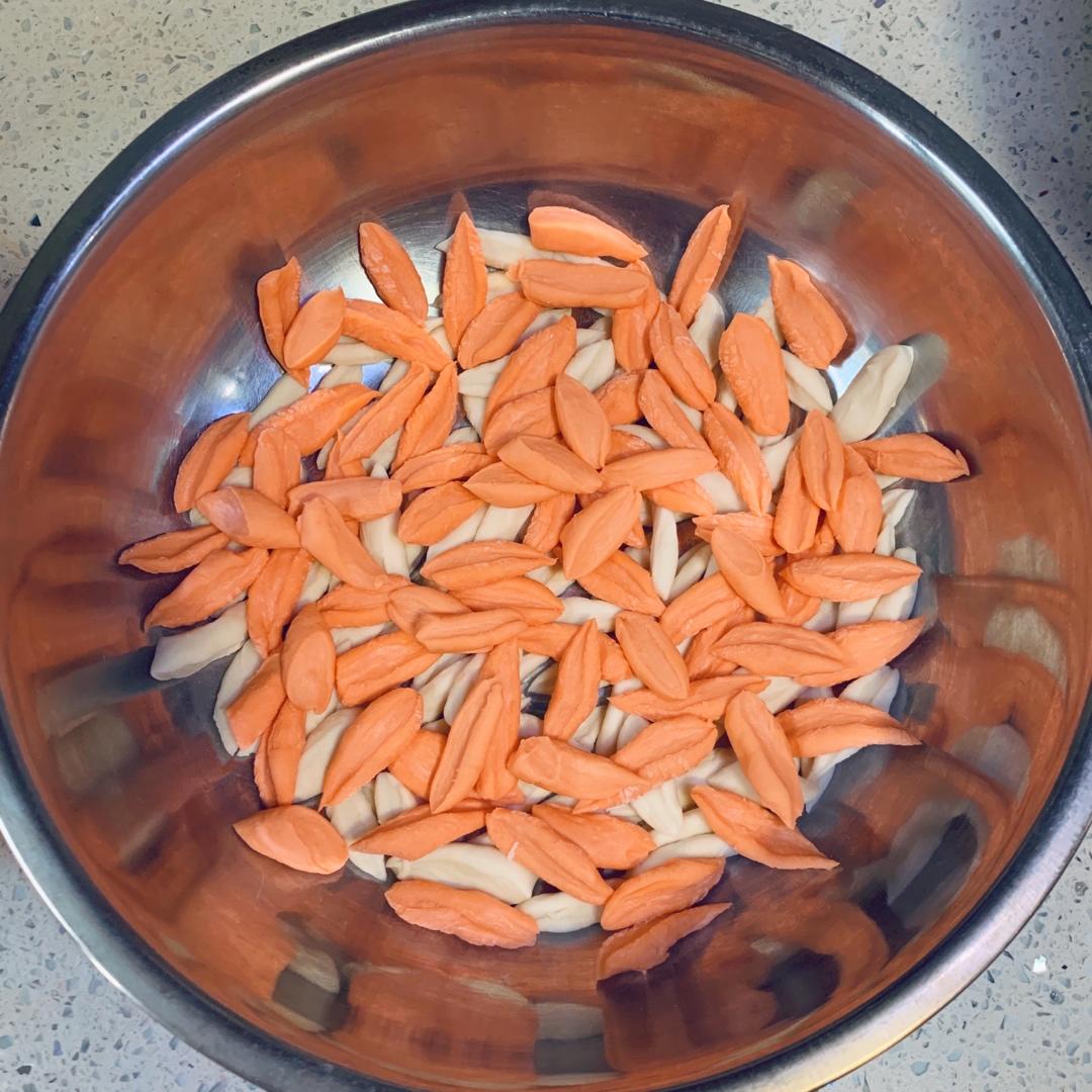 堂妈小厨——菠菜汁剪刀面