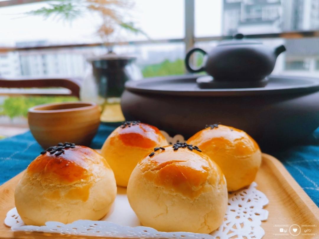 《Tinrry+》菠萝蛋黄酥（超快手、免揉、不用开酥）