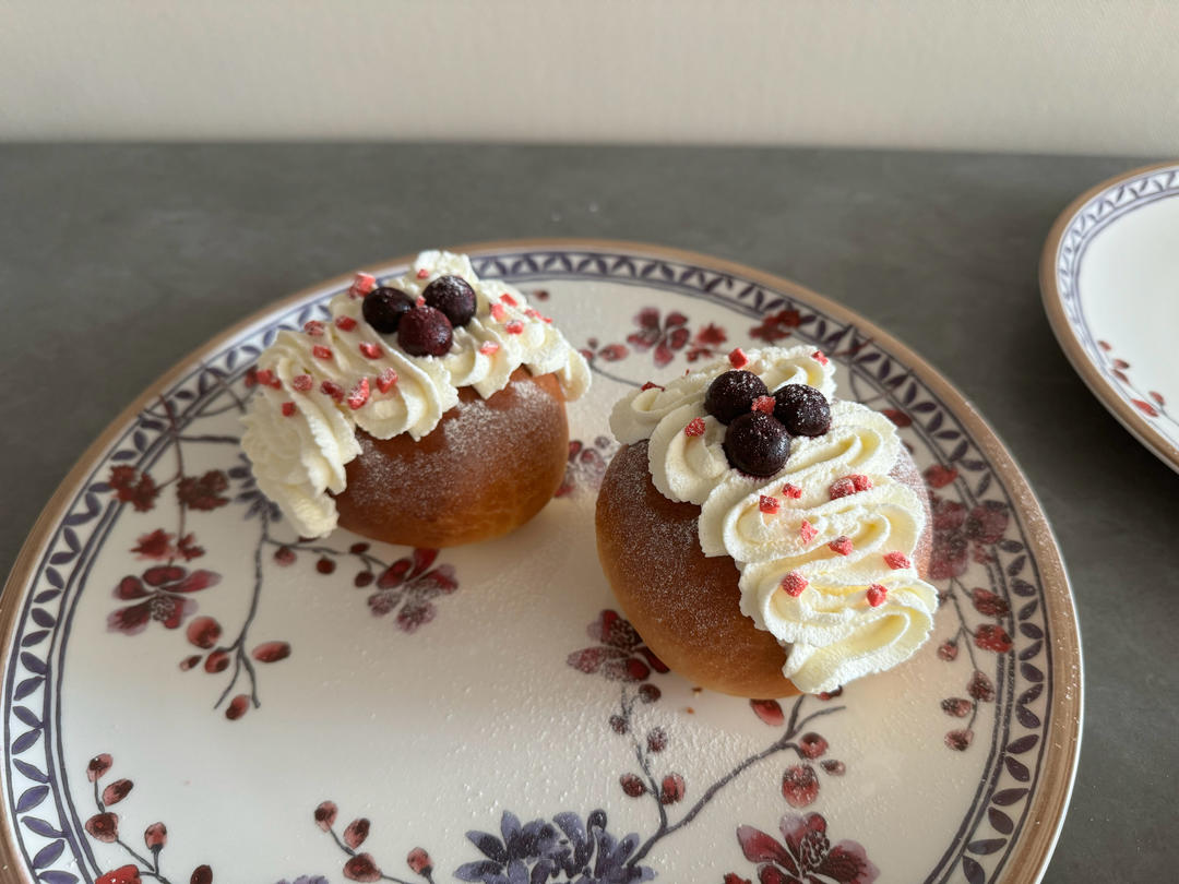 Maritozzo｜中国大饭店的招牌面包在家复刻，我出息了哈哈哈哈！