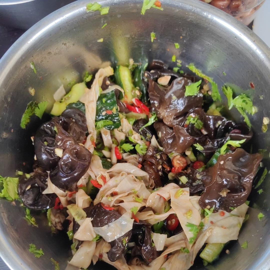 学会了这道凉拌菜，承包了我整个夏天