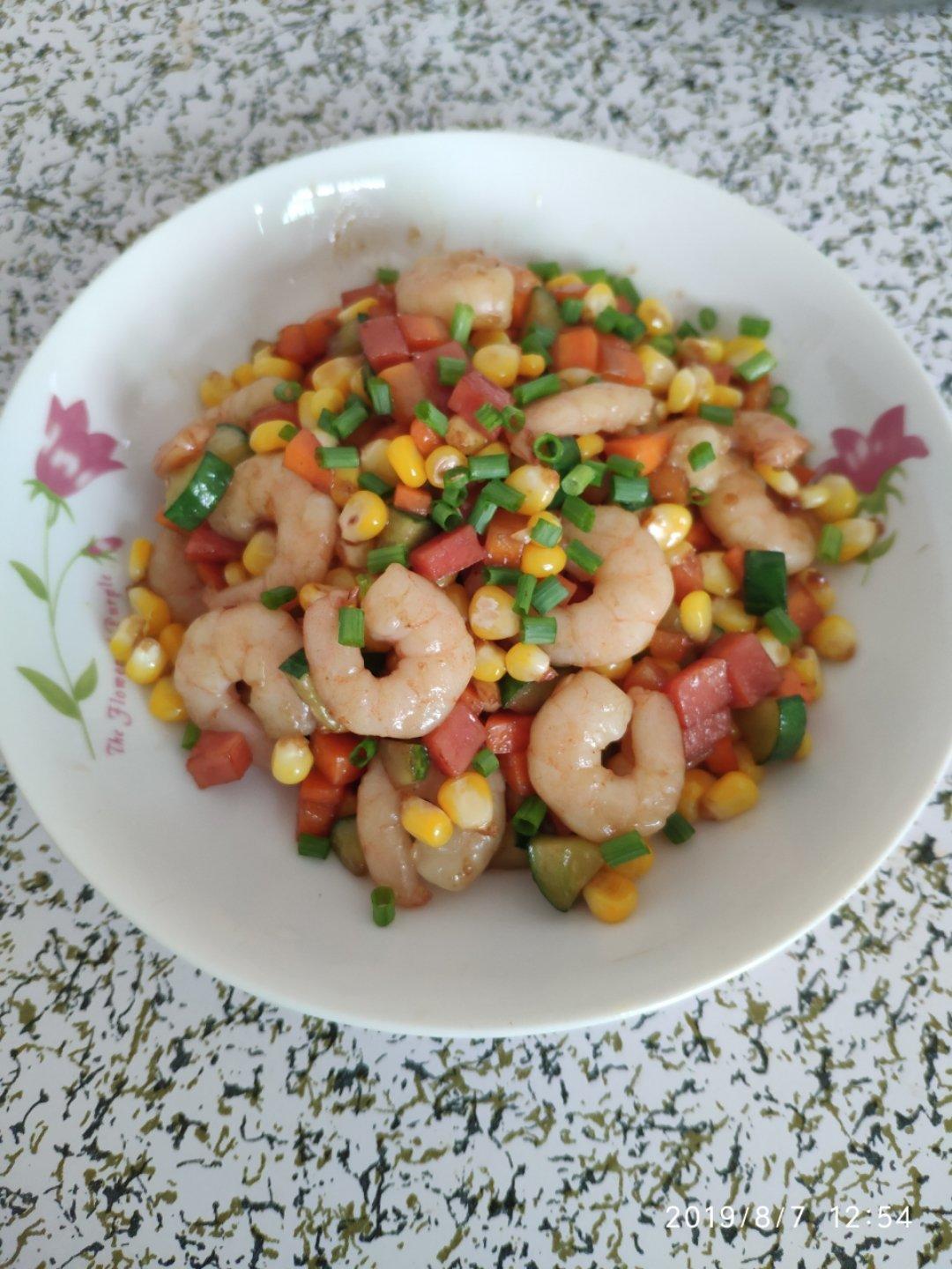 胡萝卜毛豆玉米炒虾仁