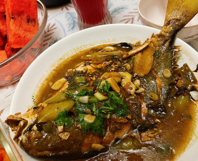 【万能红烧公式】超下饭的红烧鲳鱼的做法