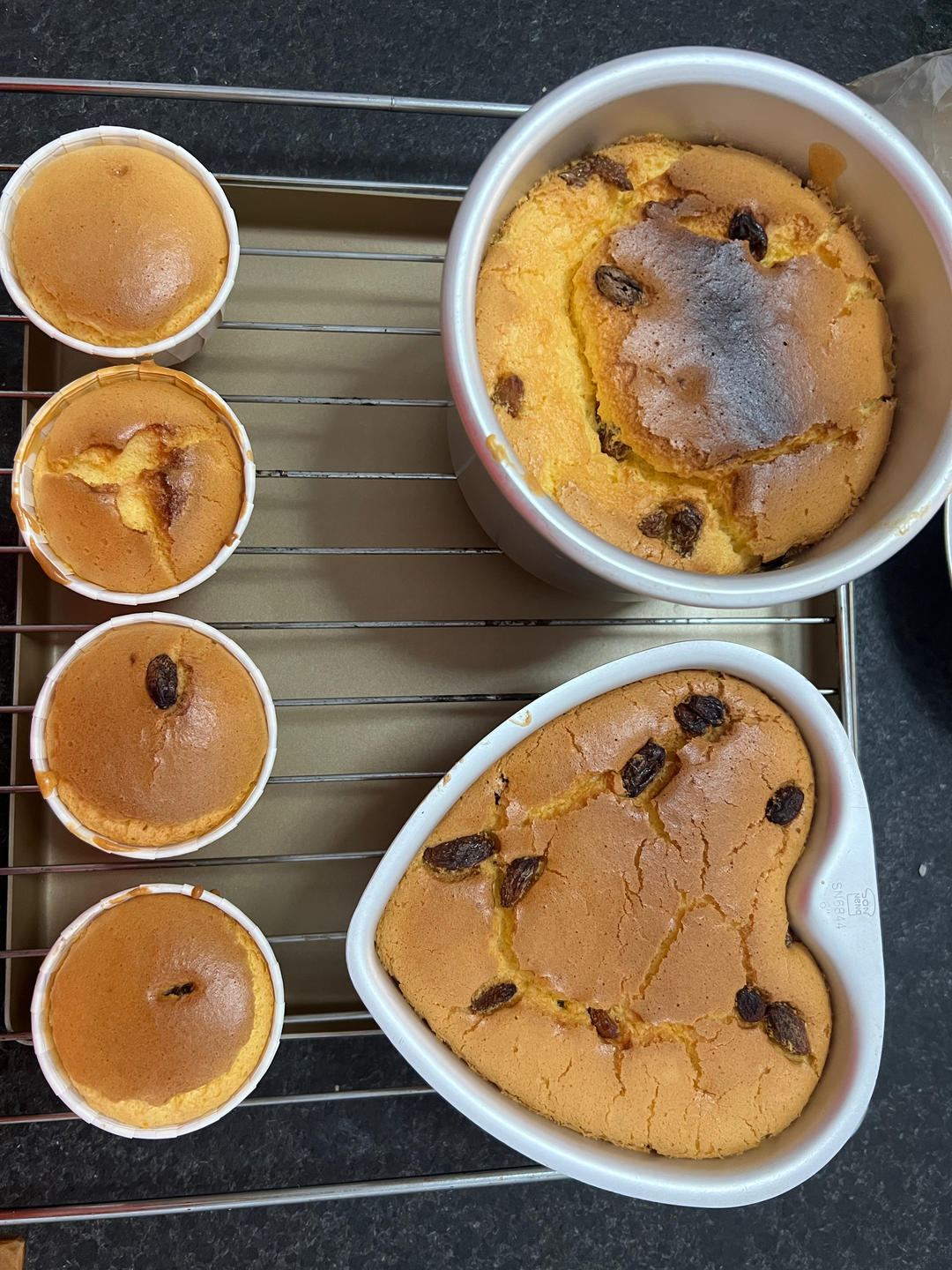 零失败的戚风蛋糕（超详细，附多组视频）2019.10.18更新（附6寸 8寸 10寸配方）