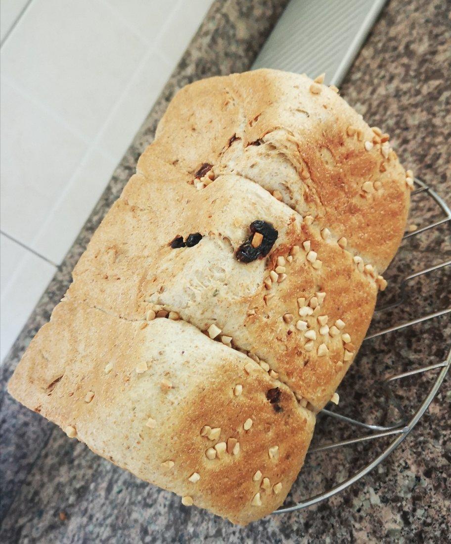万能全麦吐司配方🍞（含疯狂长个㊙️！黑麦黑糖黑芝麻核桃包为例）