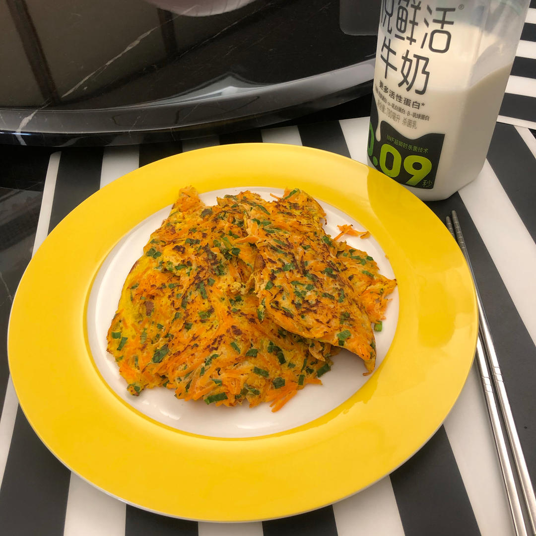 减脂餐-低脂无糖但香甜好吃的胡萝卜煎蛋