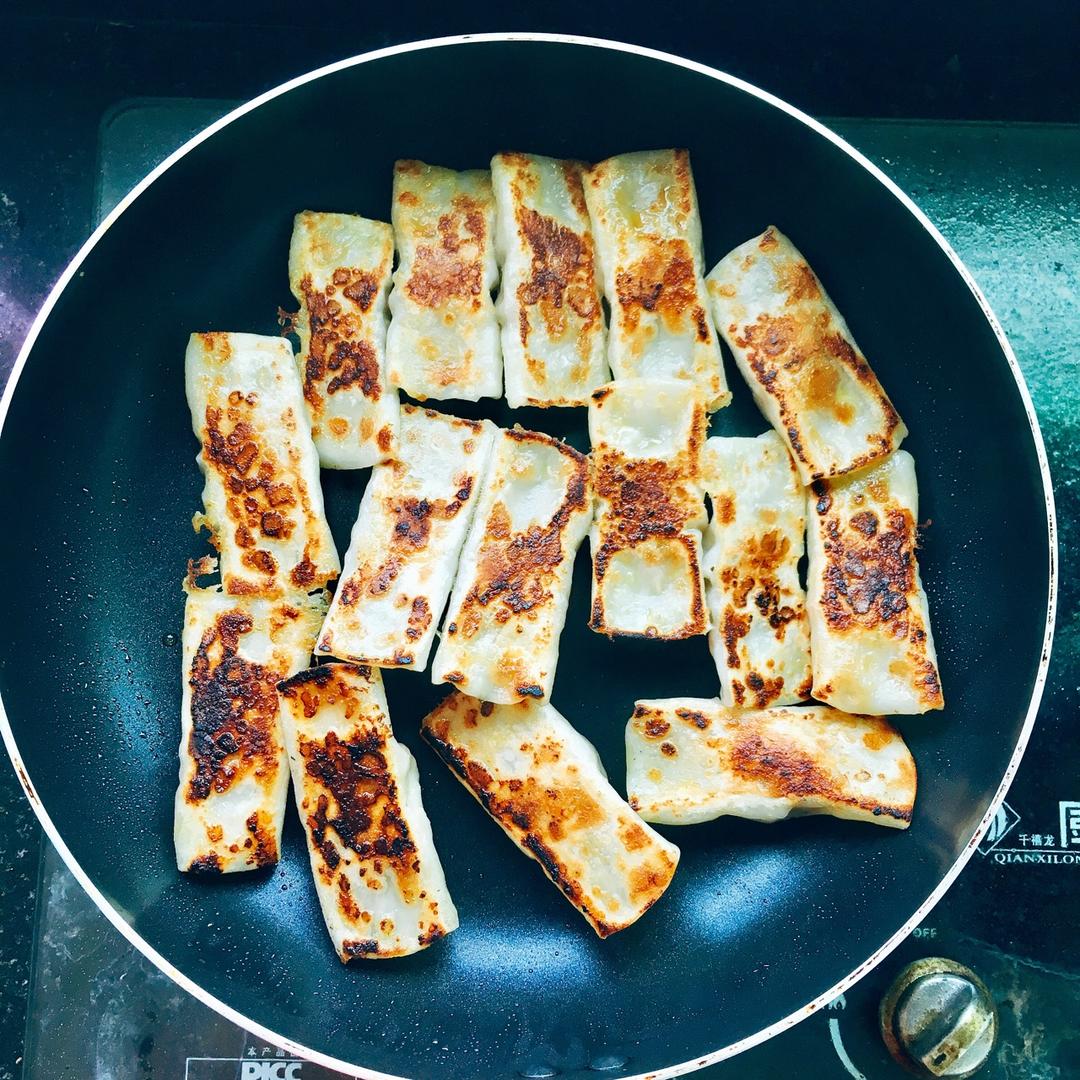 羊肉胡萝卜锅贴