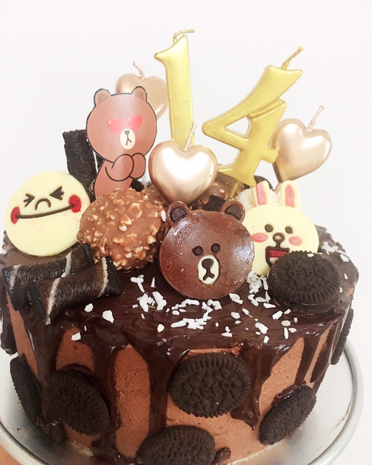 巧克力慕斯蛋糕  可妮兔布朗熊蛋糕
