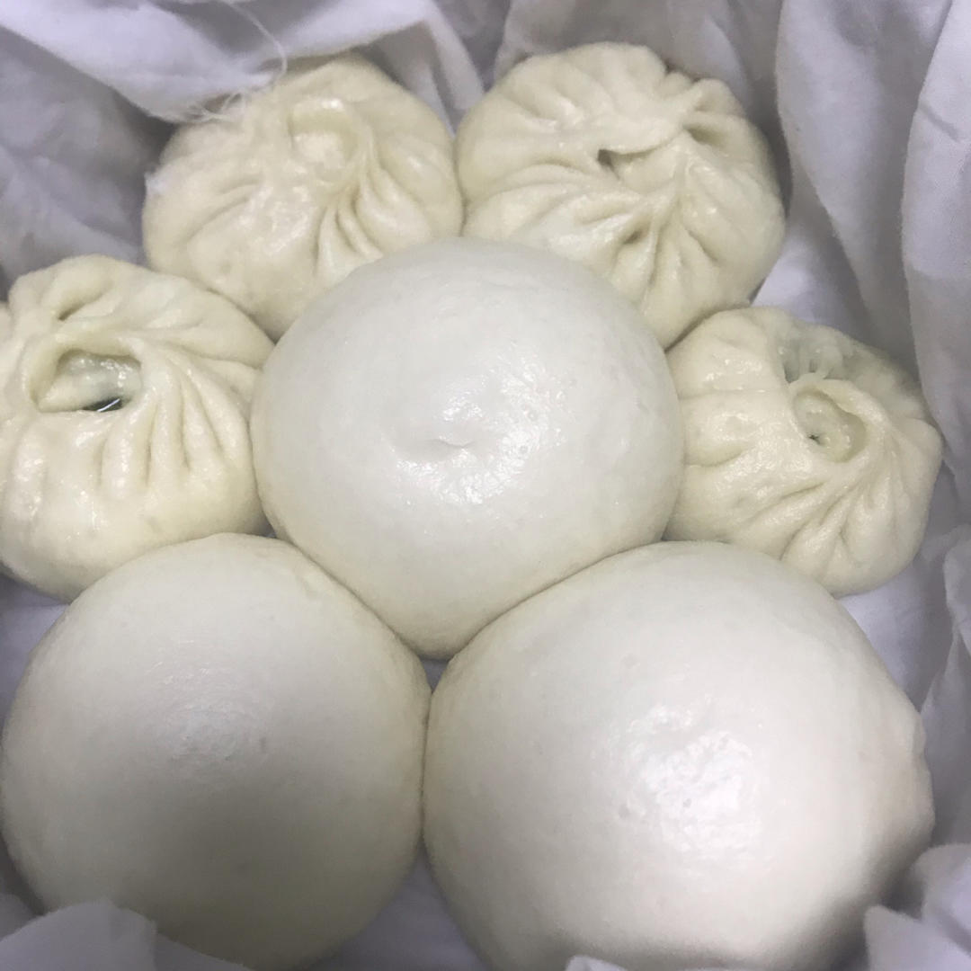 韭菜鸡蛋包子