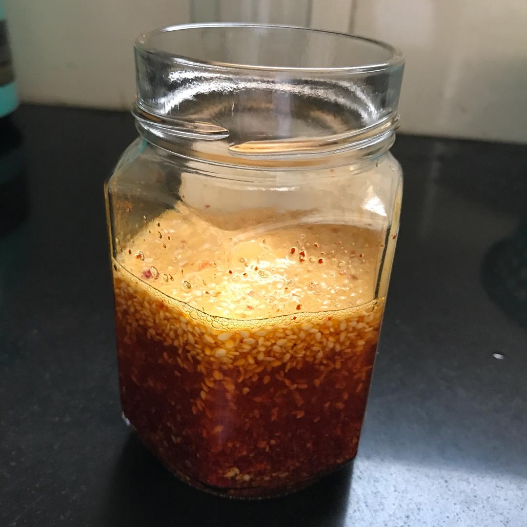 芝麻辣椒油