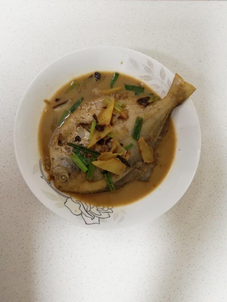家常红烧鲳鱼