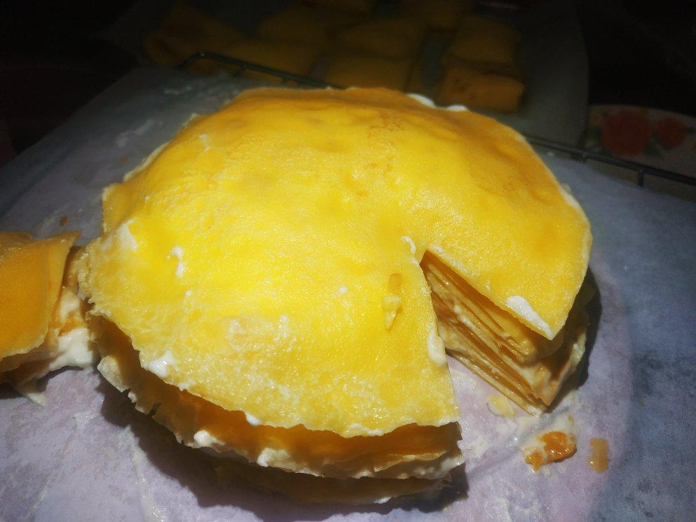 家庭简易版😚健康美味😍“芒果千层酸奶蛋糕🍰”