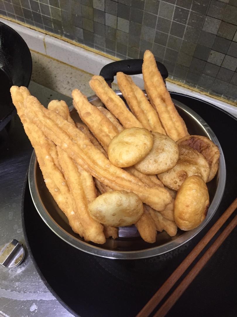 快手早餐～自制油条（酵母版，不含泡打粉、膨松剂）